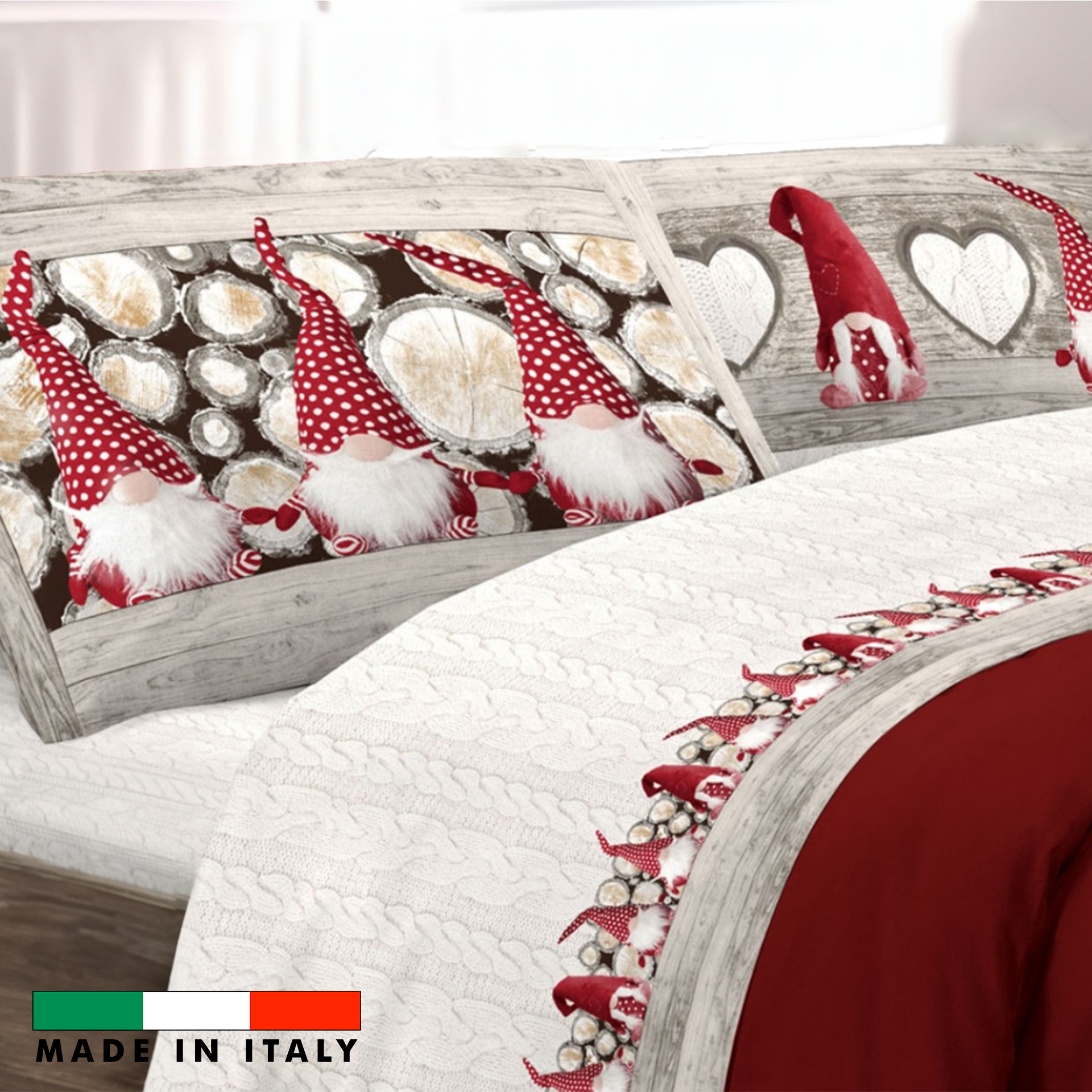 Completo letto rosso con federe con fantasia gnomi