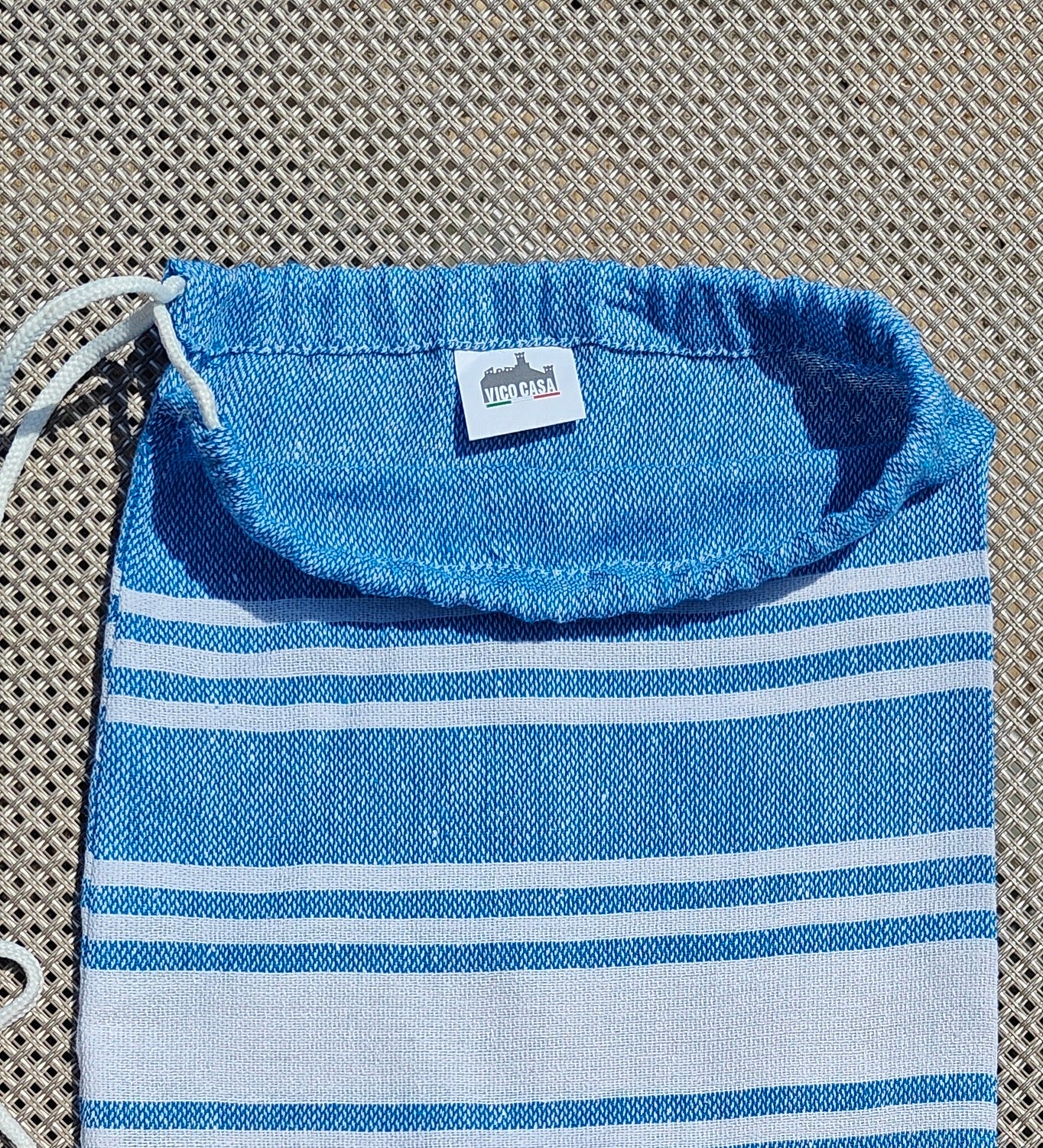Telo per lettino da mare in cotone con elastici, tasche e cuscino – Palau