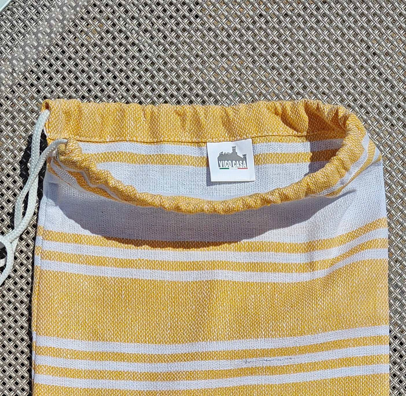 Telo per lettino da mare in cotone con elastici, tasche e cuscino – Palau