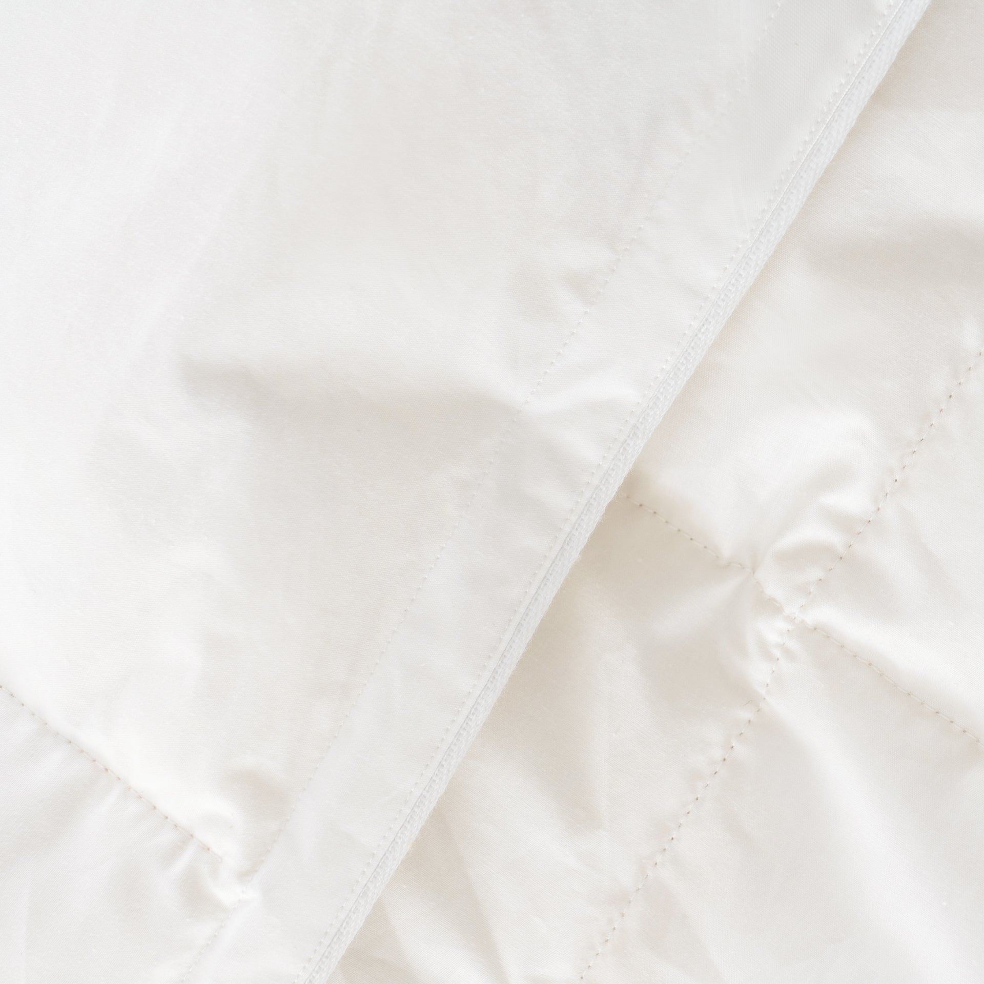 Rivestimento del piumino PIUMETTA – tessuto 100% cotone 130 g/m², macro texture